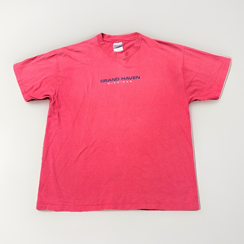 VTG Hanes Beefy-T Single Stitch XL Destination Grand Haven 90s‎